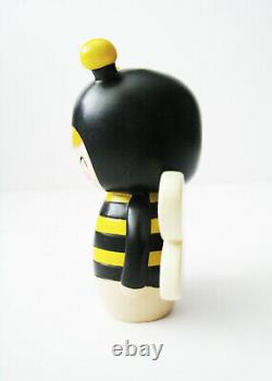 Momiji Doll Rare 2013 Queenie (Bee) Sold Out (Can Post & Ship)