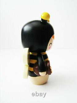 Momiji Doll Rare 2013 Queenie (Bee) Sold Out (Can Post & Ship)