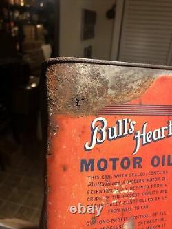 RARE Bulls Heart Motor Oil Two Gallon Oil Can Philadelphia PA GRAPHICS