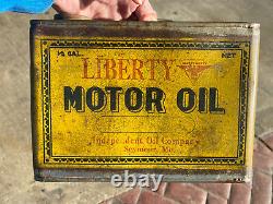 RARE Liberty half gallon oil Can 1/2 Gallon Sign Independent Oil Co