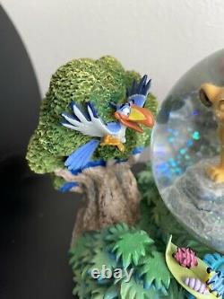 Rare Disney LION KING'I Cant Wait To Be King' Simba Musical SnowGlobe