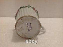 Rare First Period Worcester Porcelain Coffee Can Painted In Polychrome Enamels