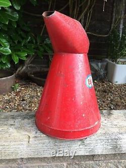 Rare & Highly Collectable Large Vintage 2 Gallon Esso Oil Jug Pourer Can 1971