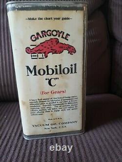 Rare Vintage MOBILOIL C MOBIL GARGOYLE 1 Gallon Motor Oil Can Vacuum Oil Company