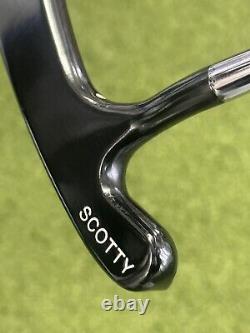 Scotty Cameron Oil Can Bullseye Flange Golf Putter + Head Cover RARE