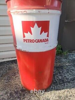 Vintage Petro-canada Can Barrel 20 Gallon Oil Gas Metal Drum Advertising Rare